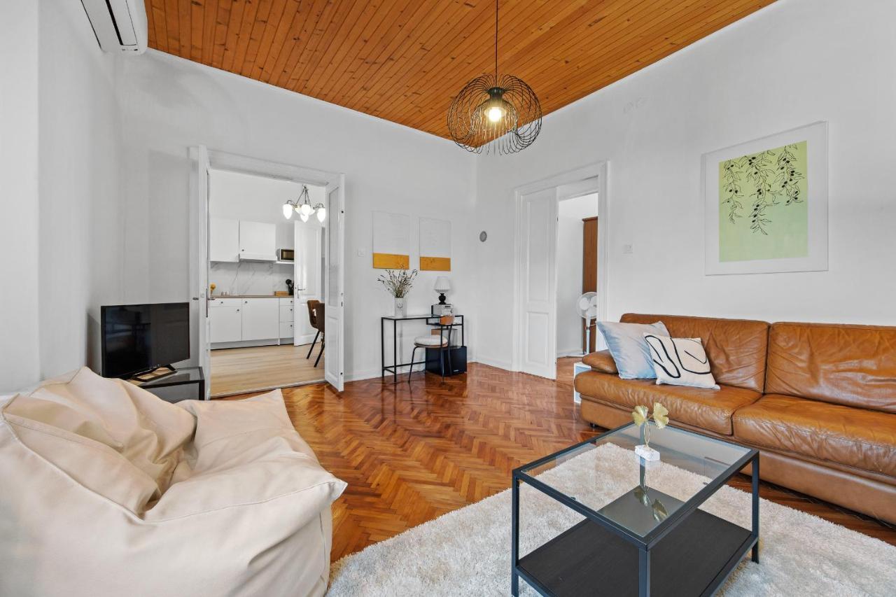 White Imperial Apartment Pula Exterior photo